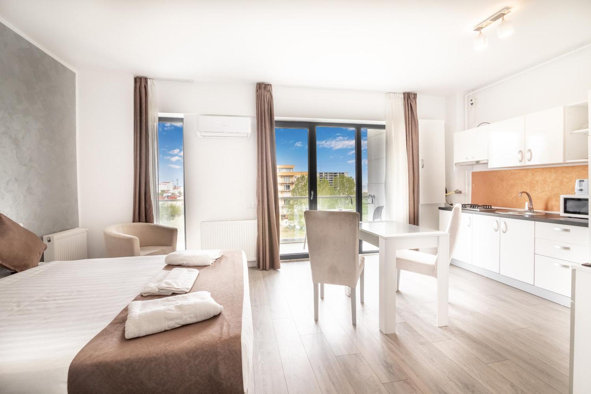 Miramare Residence Aparthotel Navodari Luaran gambar