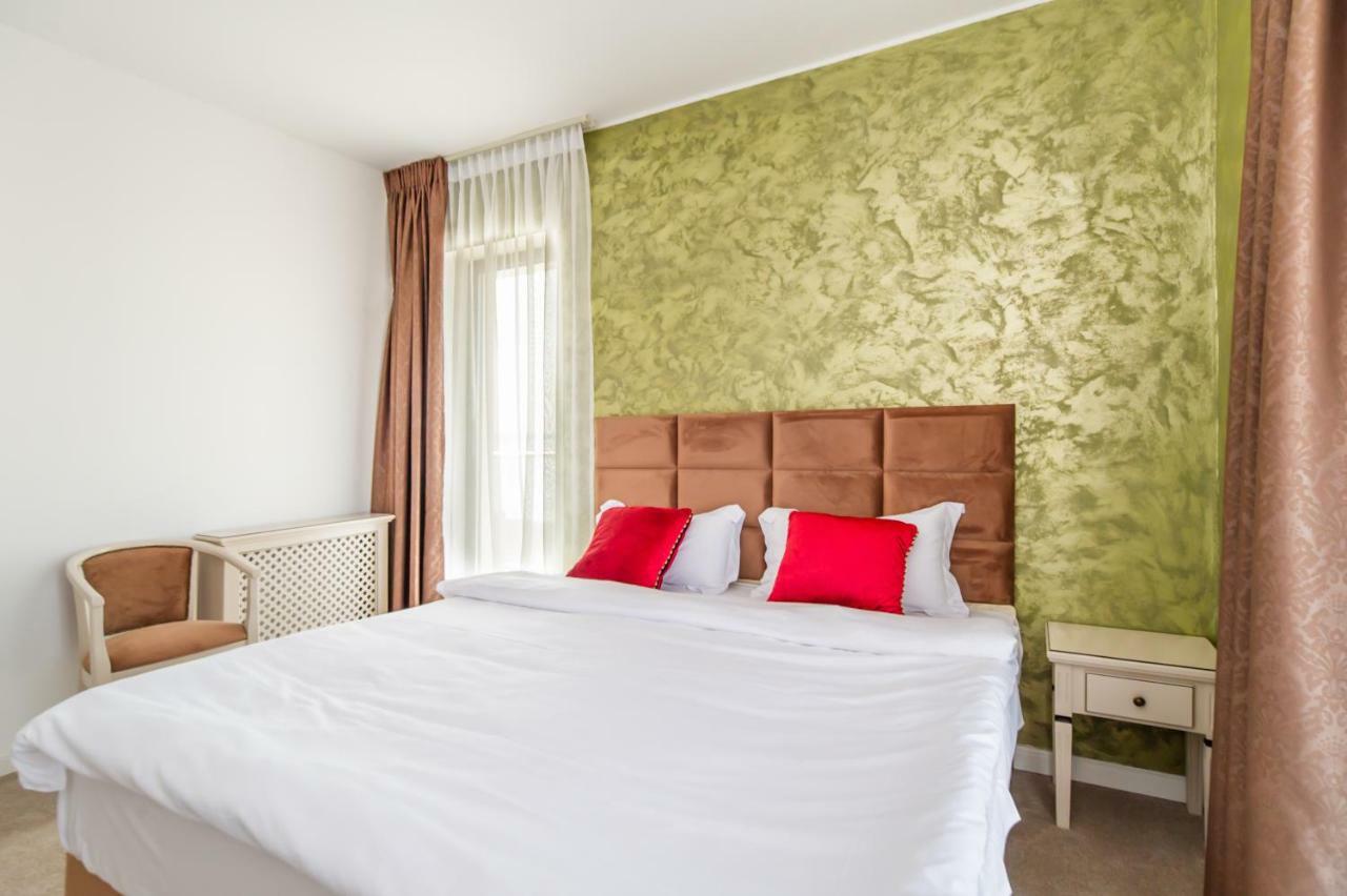 Miramare Residence Aparthotel Navodari Luaran gambar